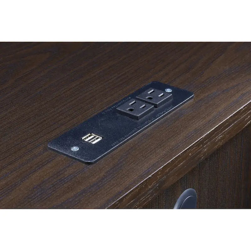 Bureau de direction avec prises intégrées